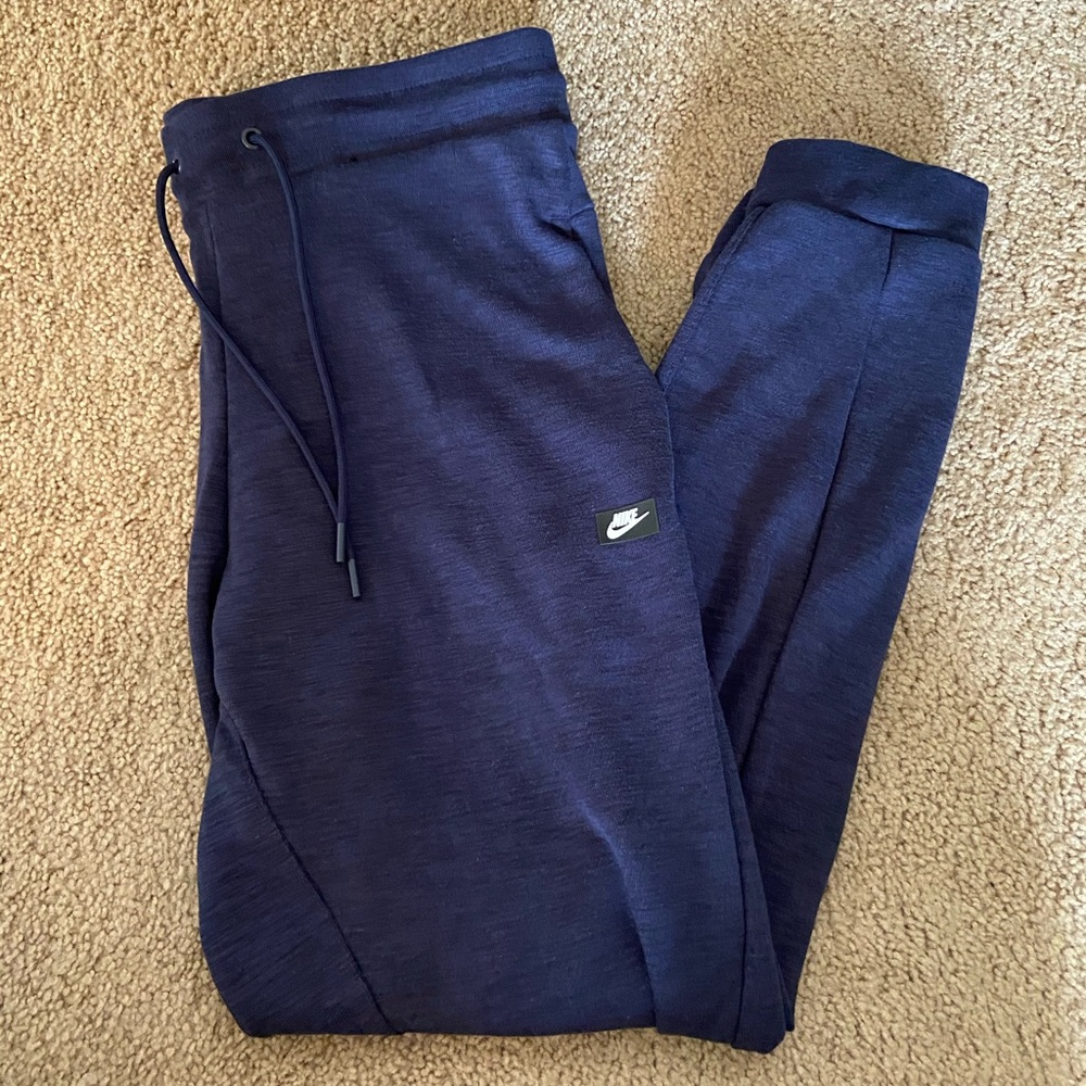 Nike joggers